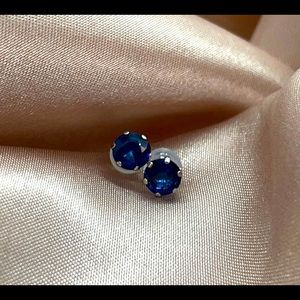 Natural Blue Sapphire
